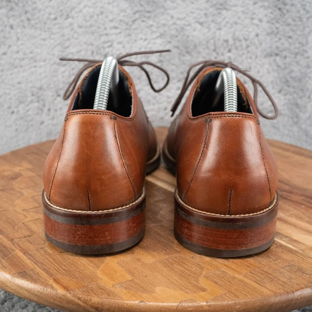 Cole Haan Mens Lenox Hill Oxford Size 9.5 M Cognac Tan Cap Toe Dress Shoe